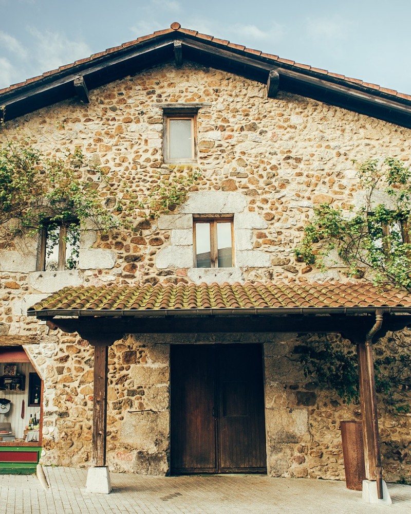GASTRONOMY VISIT IN PETRITEGI CIDER HOUSE GASTRONOMY VISIT IN PETRITEGI CIDER HOUSE