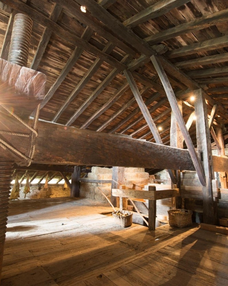 CIDER HOUSE, BASQUE FARM HOUSE AND CHEESE FACTORY