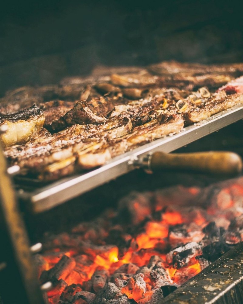 SAGARDOTEGIA ETA TXAKOLINDEGIA KOSTALDEAN SAGARDOTEGIA ETA TXAKOLINDEGIA KOSTALDEAN