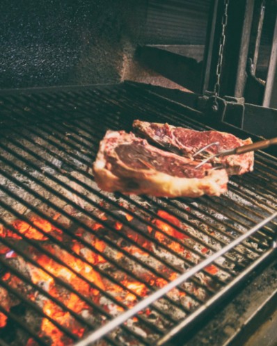 VISITE ET DÉJEUNER DANS LA CIDRERIE OIHARTE