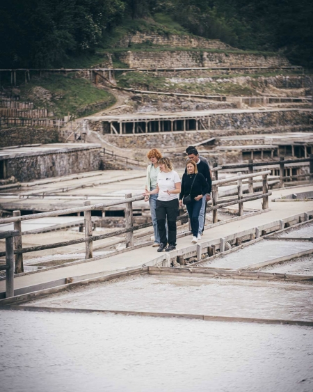 Esperientzia Añanako gatz arana eta sagardotegia Esperientzia Añanako gatz arana eta sagardotegia