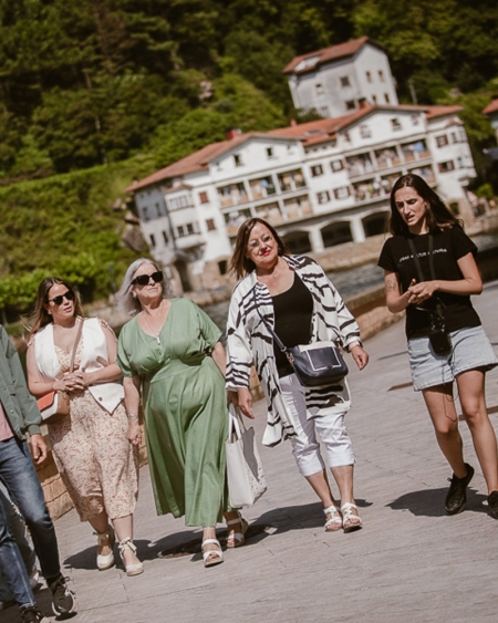 BALLENERO VASCO Y SIDRERÍA TRANSPORTE INCLUÍDO