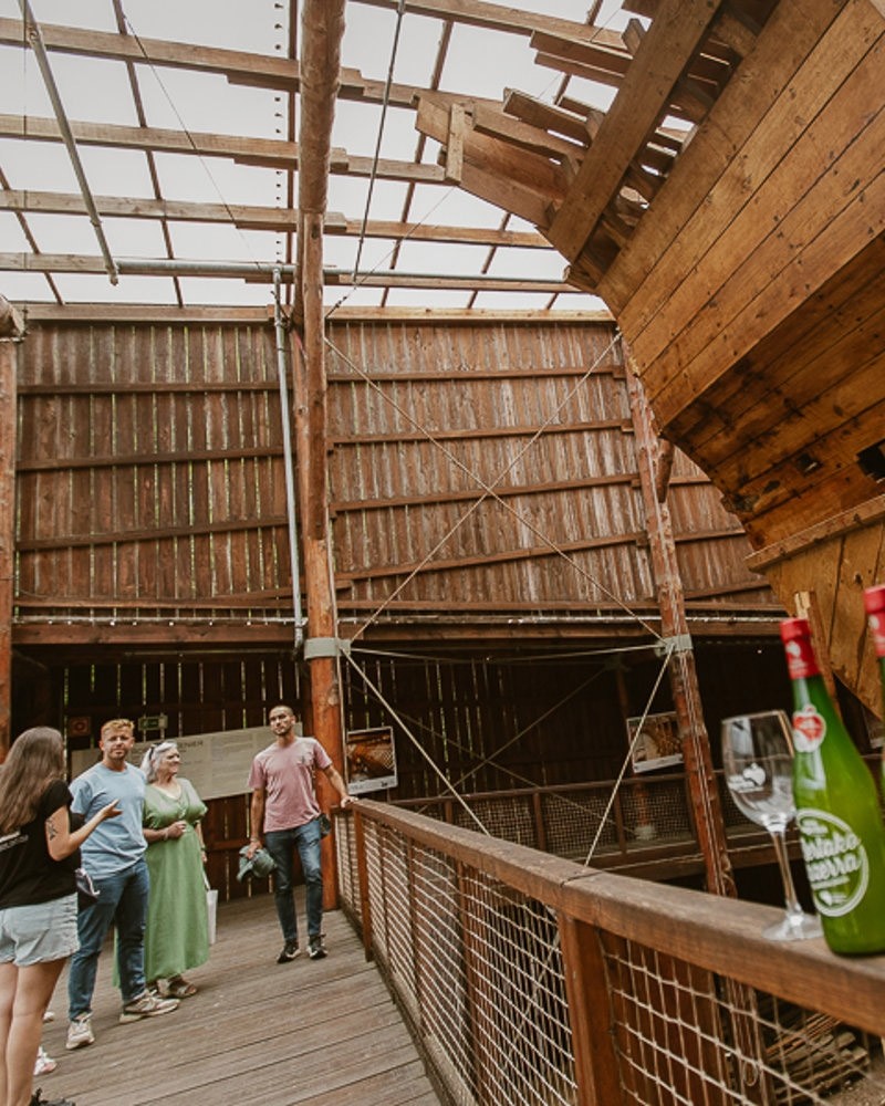 BASQUE WHALESHIP AND CIDER HOUSE WITH TRANSPORT BASQUE WHALESHIP AND CIDER HOUSE WITH TRANSPORT