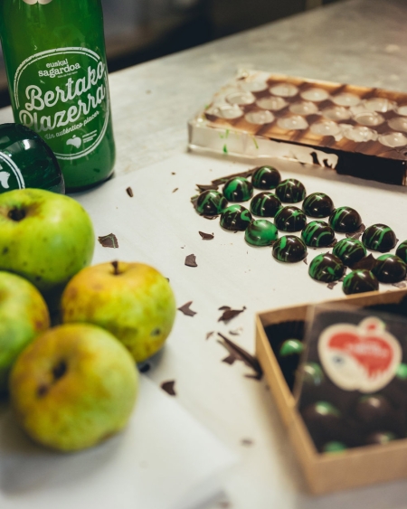 ATELIER DE BONBON DE CIDRE | Sagardoa Route ATELIER DE BONBON DE CIDRE | Sagardoa Route