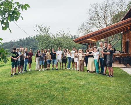 GUIDED TOUR AND MEAL IN MIZPIRADI