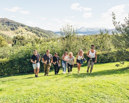 BISITA ETA BAZKARIA OIHARTE SAGARDOTEGIAN