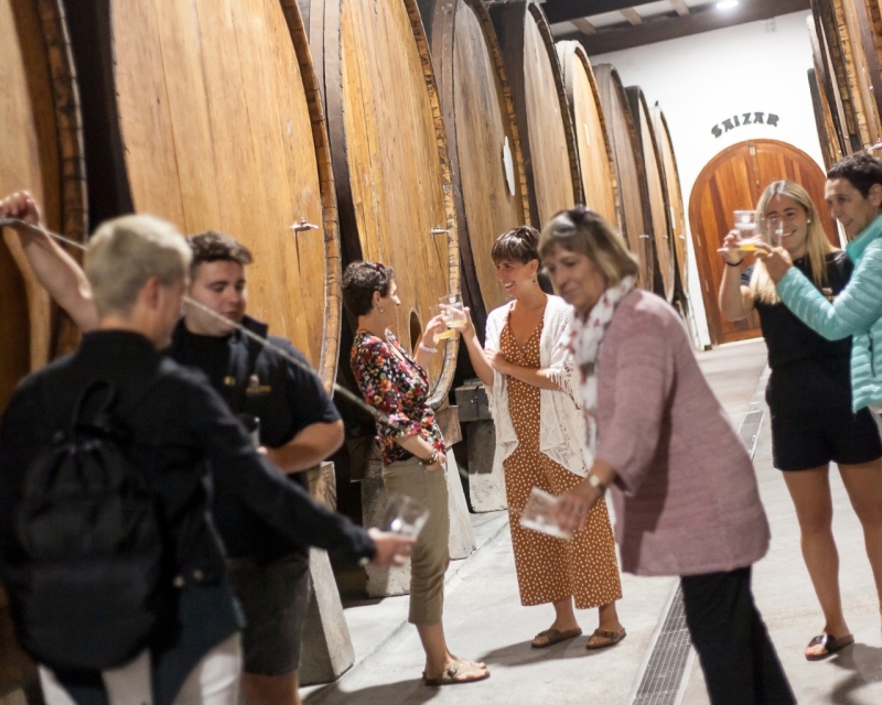 GUIDED TOUR WITH MEAL IN SAIZAR CIDER HOUSE GUIDED TOUR WITH MEAL IN SAIZAR CIDER HOUSE