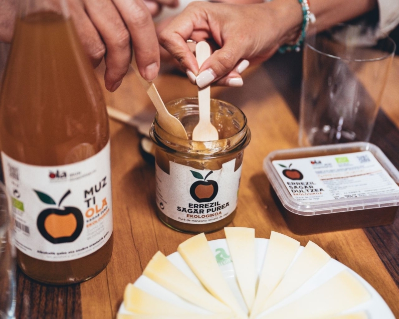 Guided tasting and meal at Ola ciderhouse