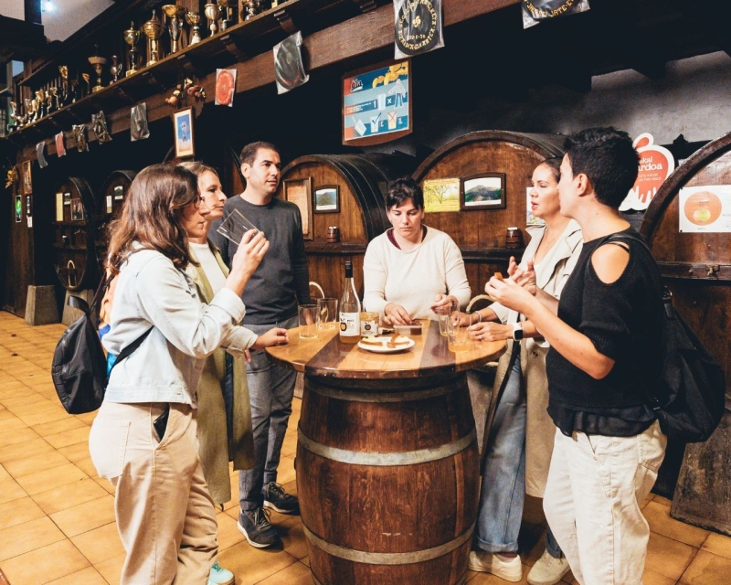 Guided tasting and meal at Ola ciderhouse