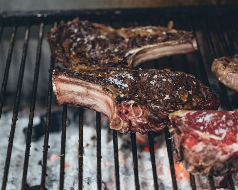 CIDRERIE ET CAVE À TXAKOLI DANS LA CÔTE BASQUE CIDRERIE ET CAVE À TXAKOLI DANS LA CÔTE BASQUE