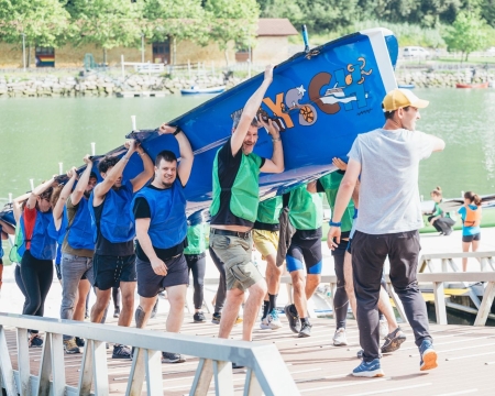 Campeonato de remo y bodega de sidra