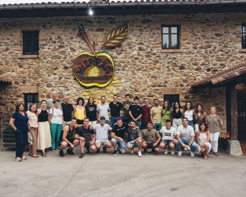 DÉGUSTATION GUIDÉE DE CIDRE À MIZPIRADI DÉGUSTATION GUIDÉE DE CIDRE À MIZPIRADI