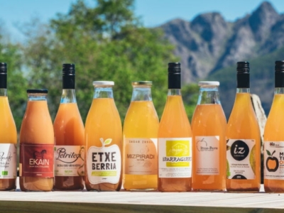 Zumo de manzana natural