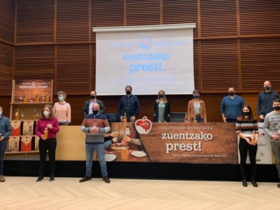 Taste and enjoy the new cider in our cider houses this new season!